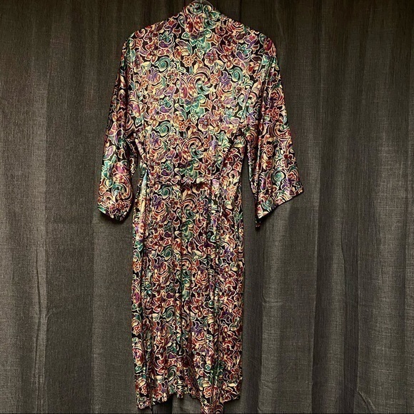 1990’s Dora C. Polyester floral print‎ robe - Picture 3 of 10
